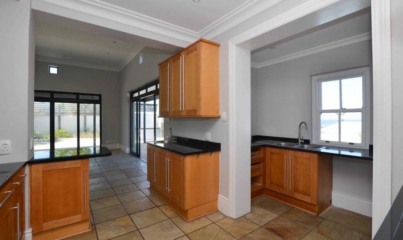 3 Bedroom Property for Sale in Atlantic Beach Golf Estate Western Cape